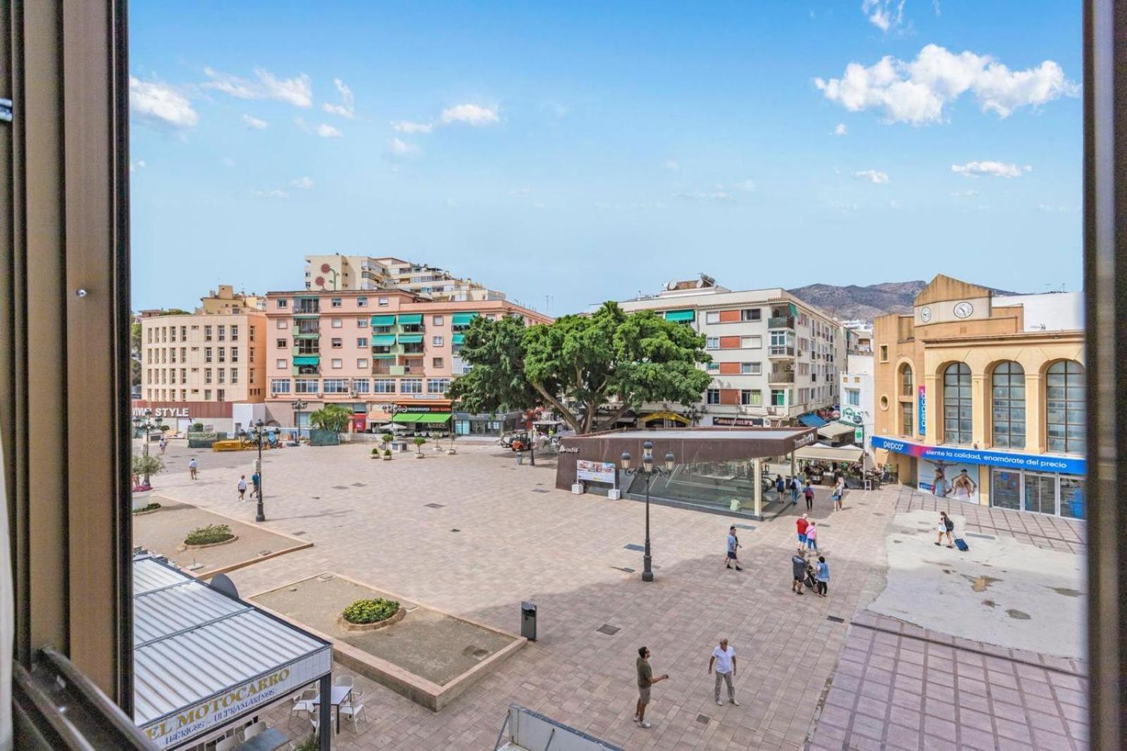 Nogalera Rainbow 2-Bedroom Apartment, Pool And Parking By Namaste Elite Torremolinos Exteriér fotografie